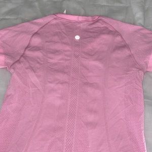 Lululemon swiftly short sleeve